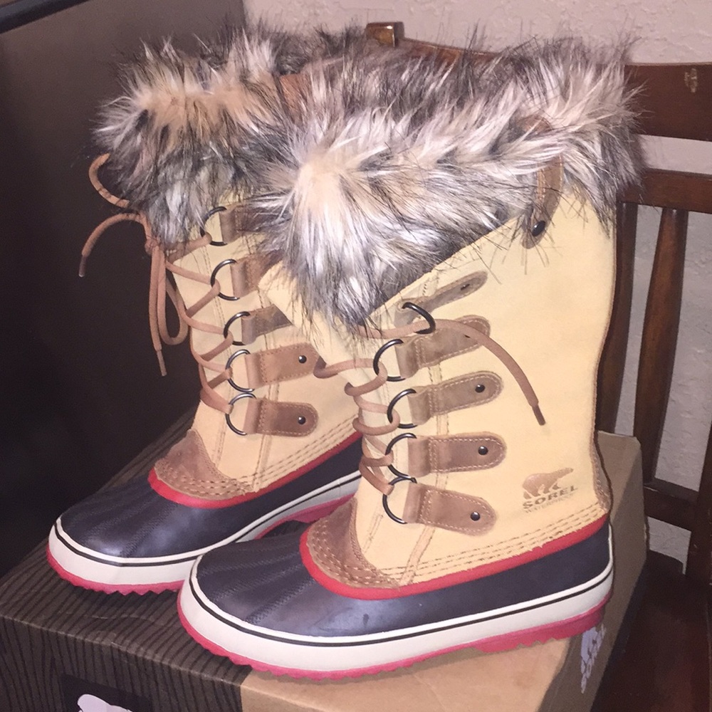 SOREL JOAN OF ARCTIC WINTER BOOTS SIZE 9